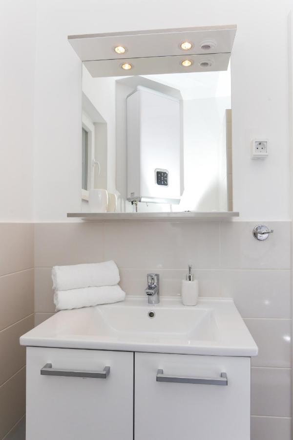 Ambience Dubrovnik Appartement Buitenkant foto