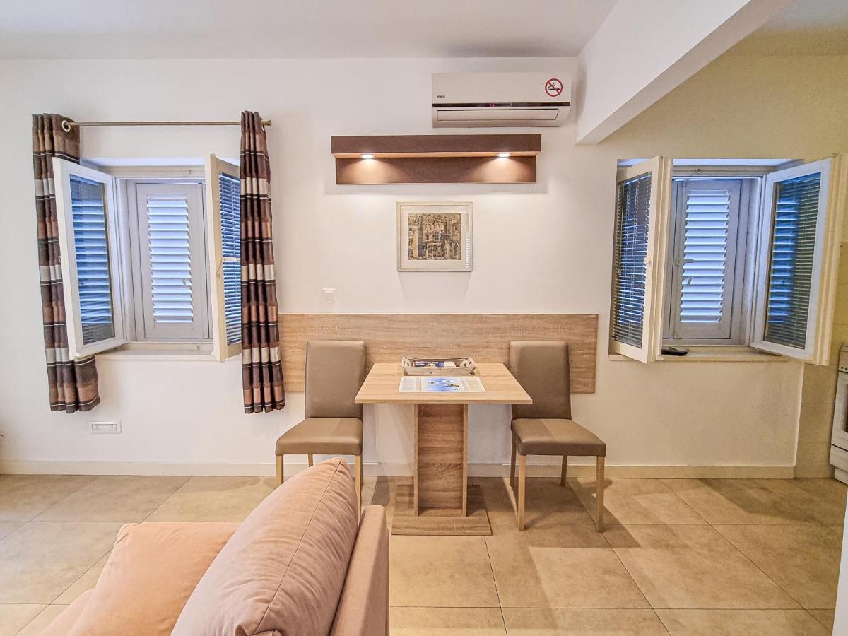 Ambience Dubrovnik Appartement Buitenkant foto