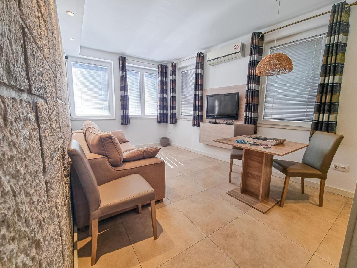 Ambience Dubrovnik Appartement Buitenkant foto